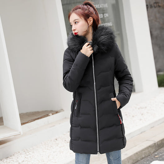Chaqueta de Plumas con Cuello de Pelaje para Mujer - Image 3