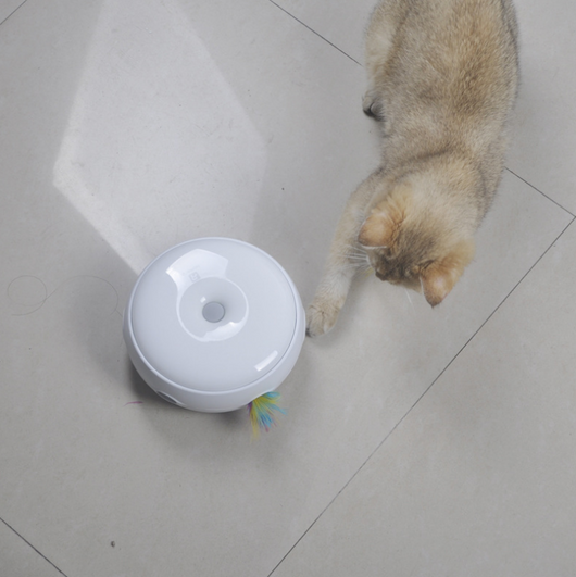 Juguete Interactivo para Gatos con Plataforma Giratoria Automática - Image 8