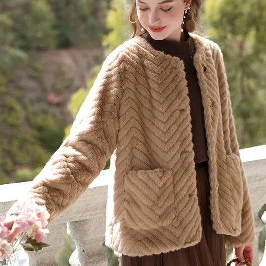 Abrigo Peludo Casual para Mujer - Otoño e Invierno - Image 4