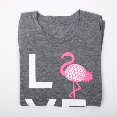 Playera gris con estampado de piña y amor de manga corta - Image 6
