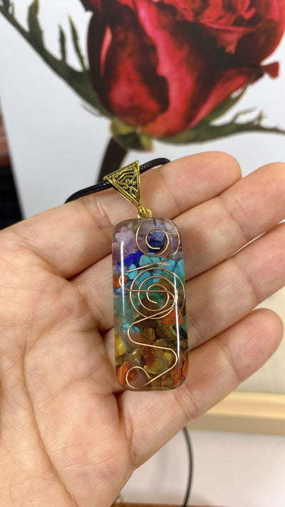 Colgante de Cristal Curativo Reiki con Piedra Natural para 7 Chakras - Image 21