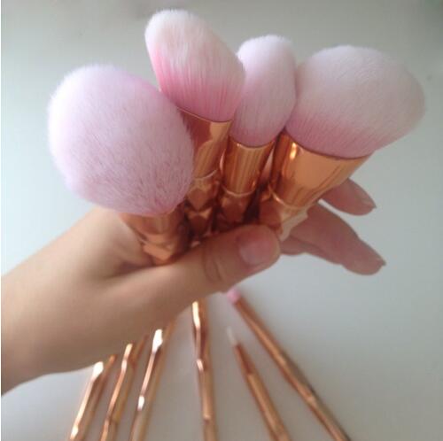 Set de 11 Brochas de Maquillaje Oro Rosa con Diseño Cola de Sirena y Arcoíris - Image 2
