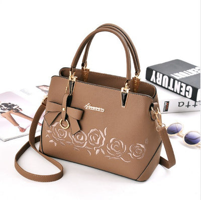 Bolso Tote con Bordado de Rosa - Image 8