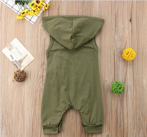 Mono con Capucha para Niños