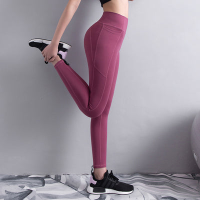Pantalones deportivos con bolsillos funcionales - Image 10