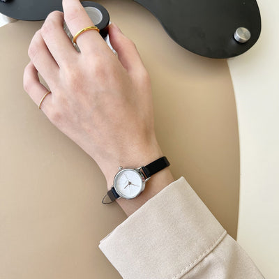 Reloj de Cuarzo Elegante y Minimalista para Mujer - Image 16