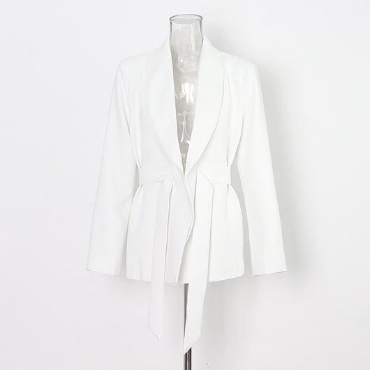 Traje Blanco para Mujer Elegante - Image 7