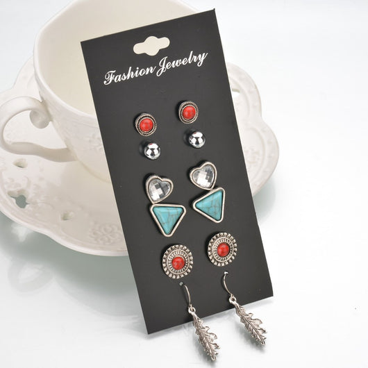 Aretes de Cristal Transparente con Dije Geométrico de Formas Antiguas - Image 4