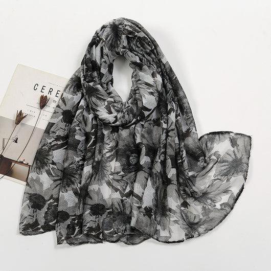 Pañuelo de Voile Estampado - Elegancia y Versatilidad - Image 9