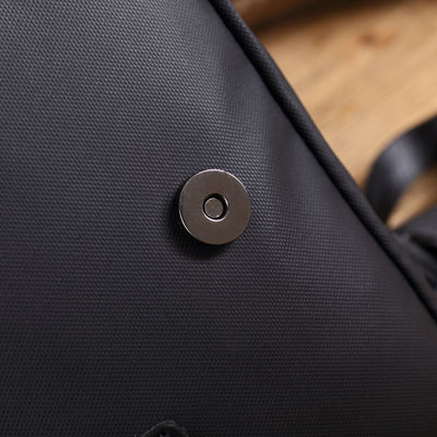 Bolsa de Pecho Multifuncional Flow - Nylon Impermeable y Ligera para Hombre - Image 7