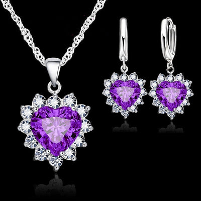 Conjunto de Aretes y Collar en Forma de Corazón - Image 7