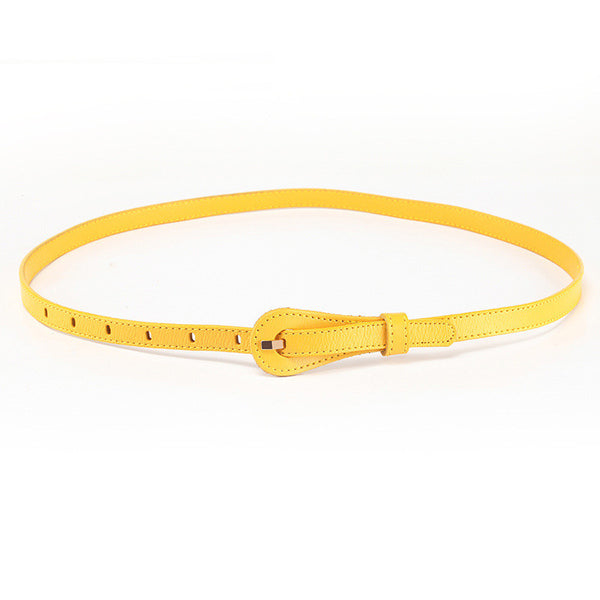 Cinturón de Cuero para Mujer con Detalles Decorativos