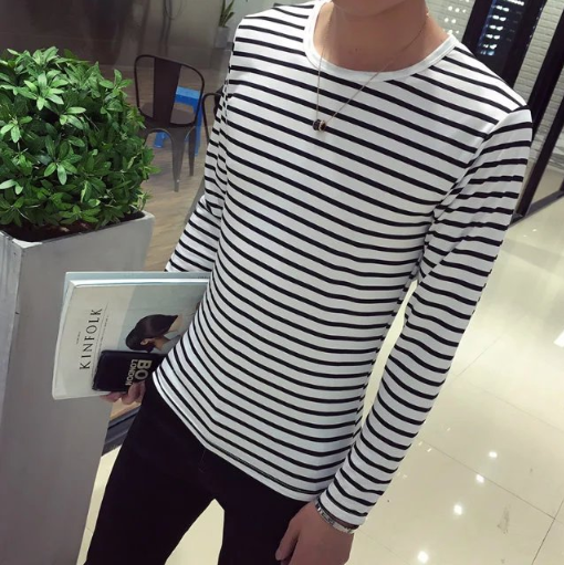 Camiseta Oversized a Rayas Blanco y Negro - Manga Larga Unisex - Image 7