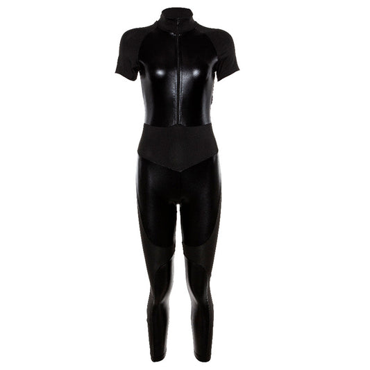 Jumpsuit de Yoga y Fitness con Costura Decorativa - Manga Corta y Cintura Ajustada