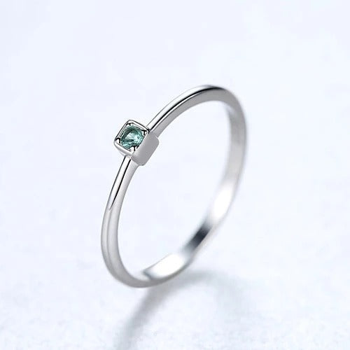 Anillo de Plata Esterlina 925 con Piedra Preciosa