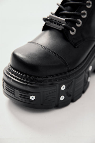 Botas Martin Punk para Mujer - Cuero Auténtico Estilo Alternativo - Image 8