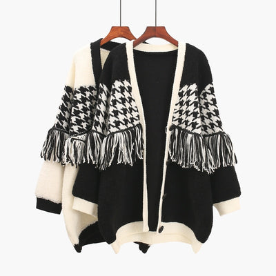 Cardigan de Cuello V con Flecos - Image 3