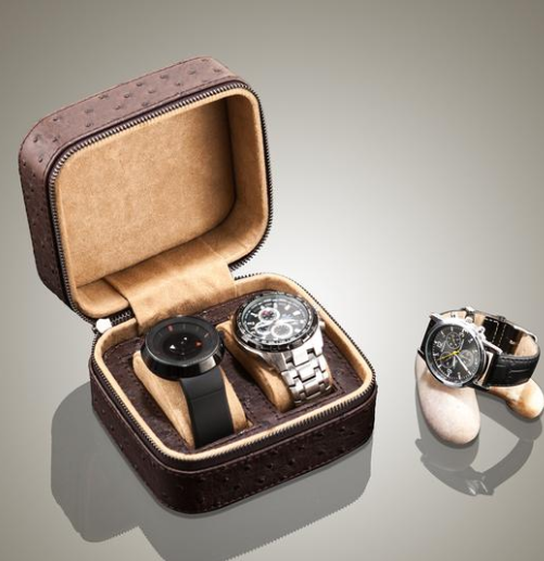 Estuche Portátil para Reloj en Cuero de Avestruz con Cierre y Asa de Viaje - Image 13