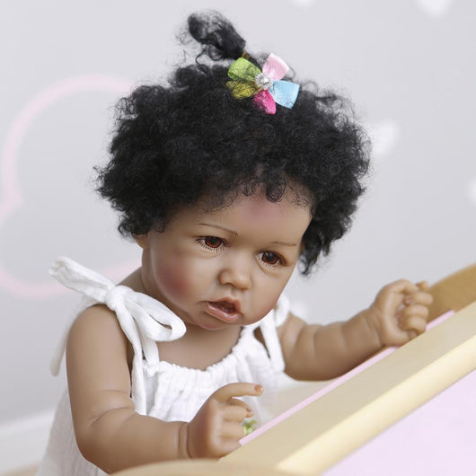 Muñeca Bebé Reborn Realista con Simulación de Vida - Image 5