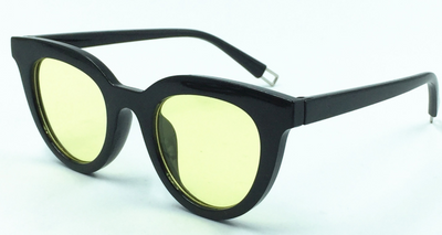 White vintage cat-eye sunglasses with dark lenses, angled on a clean white background. - Image 14