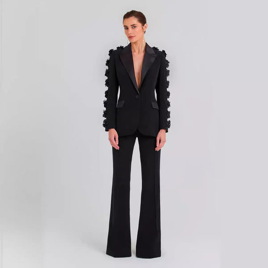Conjunto Elegante de Dos Piezas con Flores para Mujer