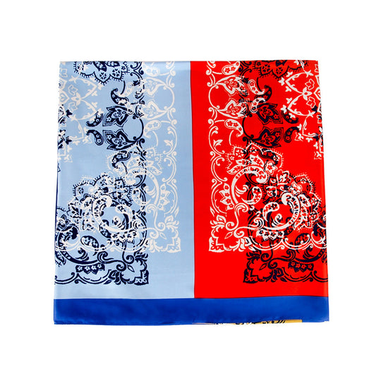 Pañuelo de Seda Twill para Mujer con Estampado Artístico - Image 14