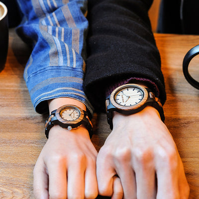 Reloj de Pareja en Madera - Diseño Minimalista - Image 3