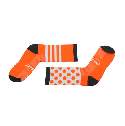 Calcetines Deportivos Altos para Correr y Baloncesto - Image 25
