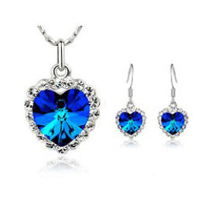 Conjunto de Collar y Aretes Estrella Marina