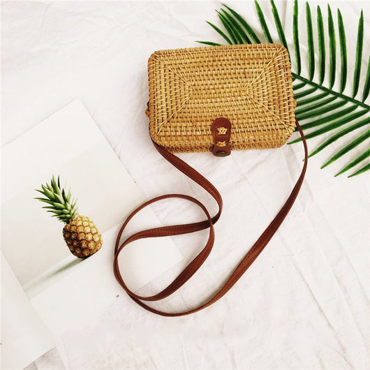 Bolsa de Playa Tejida en Ratán - Perfecta para Vacaciones - Image 5