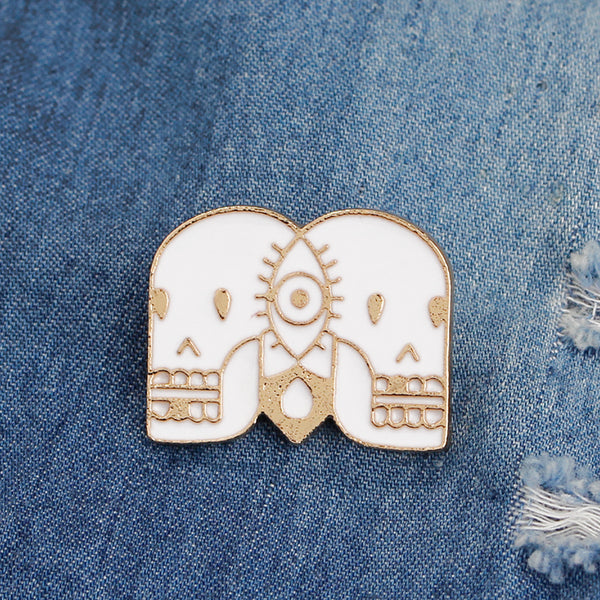 Broche Totem de Calavera Creativa - Muñeca Caricatura