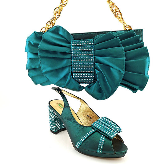 Conjunto Elegante: Tacones Altos de Boca de Pez PU con Bolso Clutch de Moño