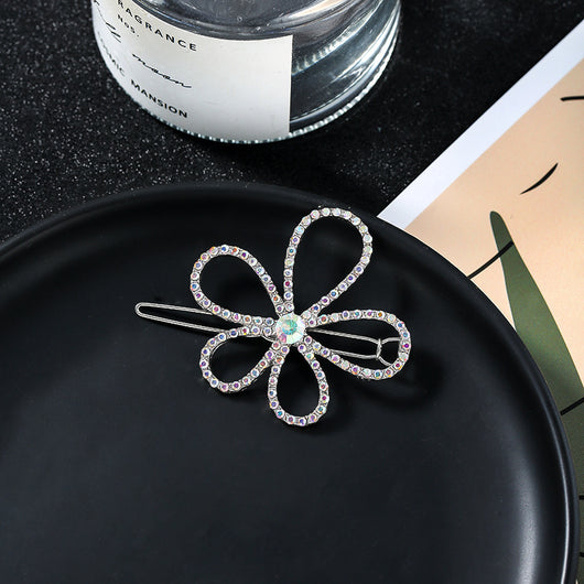 Pasador de Cabello con Flor de Diamantes y Encaje Hueco
