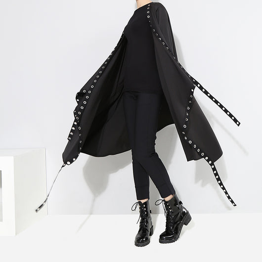 Abrigo Trench Coat Negro Entallado de Manga Larga para Mujer - Image 4