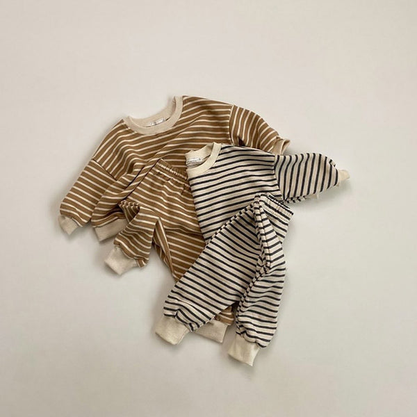 Conjunto Deportivo Infantil 2 Piezas - Suéter Rayado y Pantalón PP