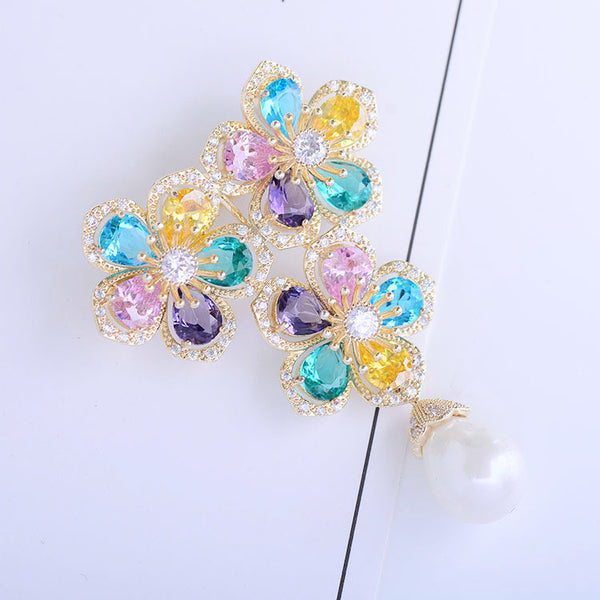 Broche Floral Vintage con Zircón Colorido y Perla