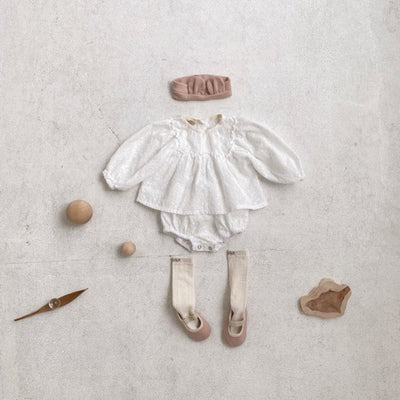 Vestido de Encaje para Niña - Elegancia y Comodidad - Image 2