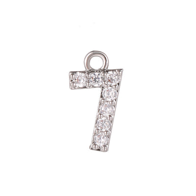 Joyas Chapadas en Oro con Números de Año de Nacimiento Personalizables - Image 9