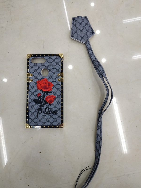 Funda iPhone con Bordado 3D de Rosas