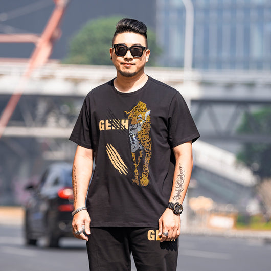 Camiseta Hombre Talla Grande con Diseño Leopardo y Strass - Image 2