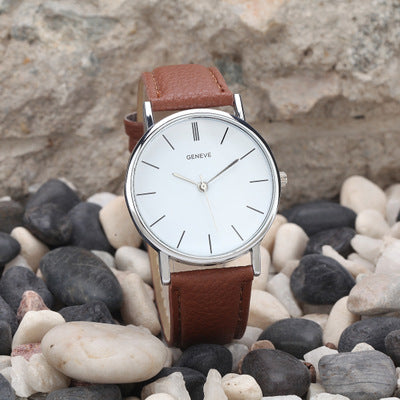 Reloj Geneva con correa plateada