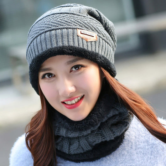 Gorro de Invierno Grueso para Mujer con Orejeras - Estilo Coreano - Image 4