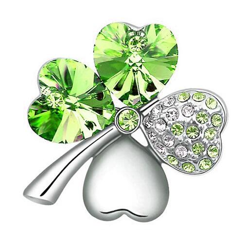 Broche Trébol de Cuatro Hojas con Diamantes