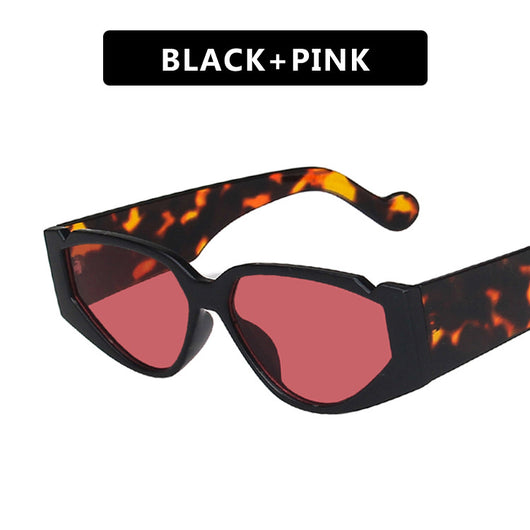 Vintage triangle notch sunglasses with brown lenses and leopard print frames and temples. - Image 14