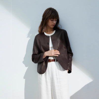 Chaqueta Corta de Cuero Genuino para Mujer - Cuello Redondo en Piel de Borrego - Image 12