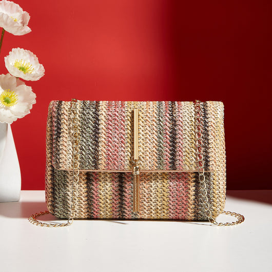 Bolsa Bandolera Cuadrada de Paja con Cierre de Candado - Image 10