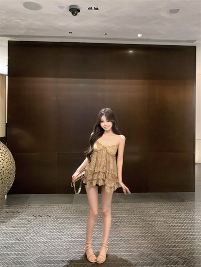 Camiseta Floral con Volantes Elegante y Sensual - Image 28