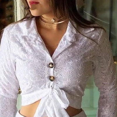 Blusa Larga con Mangas Acampanadas y Shorts a Juego - Image 9