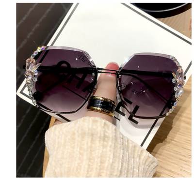 Gafas de Sol Frameless con Cristales de Diamante y Protección UV Morado - Image 5
