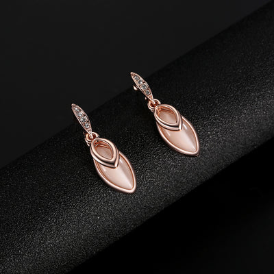 Conjunto de Joyas Nupciales Europeo-Americano para Bodas y Eventos Especiales - Image 12